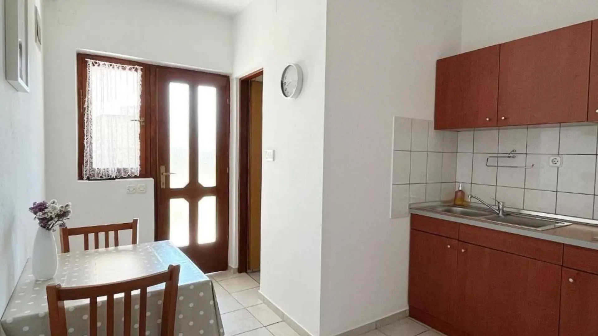 Apartments Fortuna - Studio Apartment With Balcony ビオグラード・ナ・モル